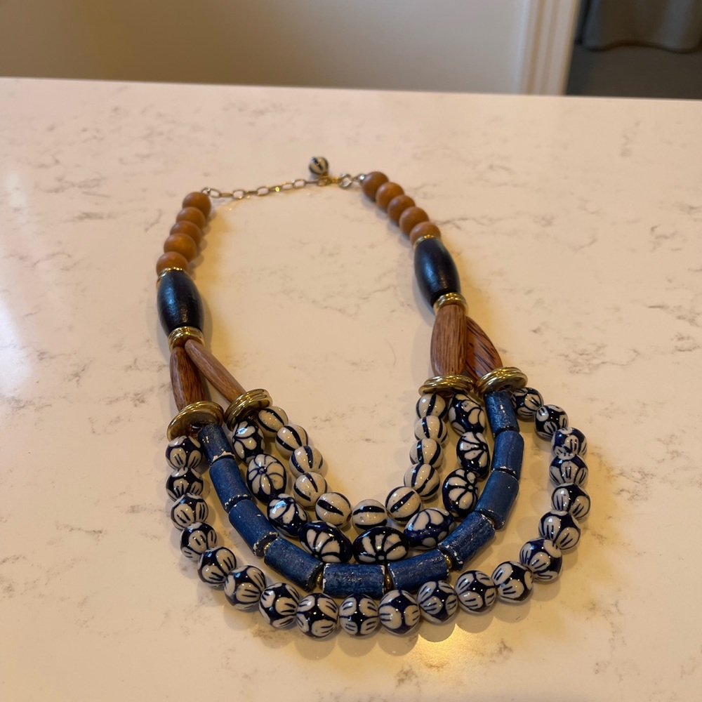 Anthropologie - Wood and Porcelain bead necklace